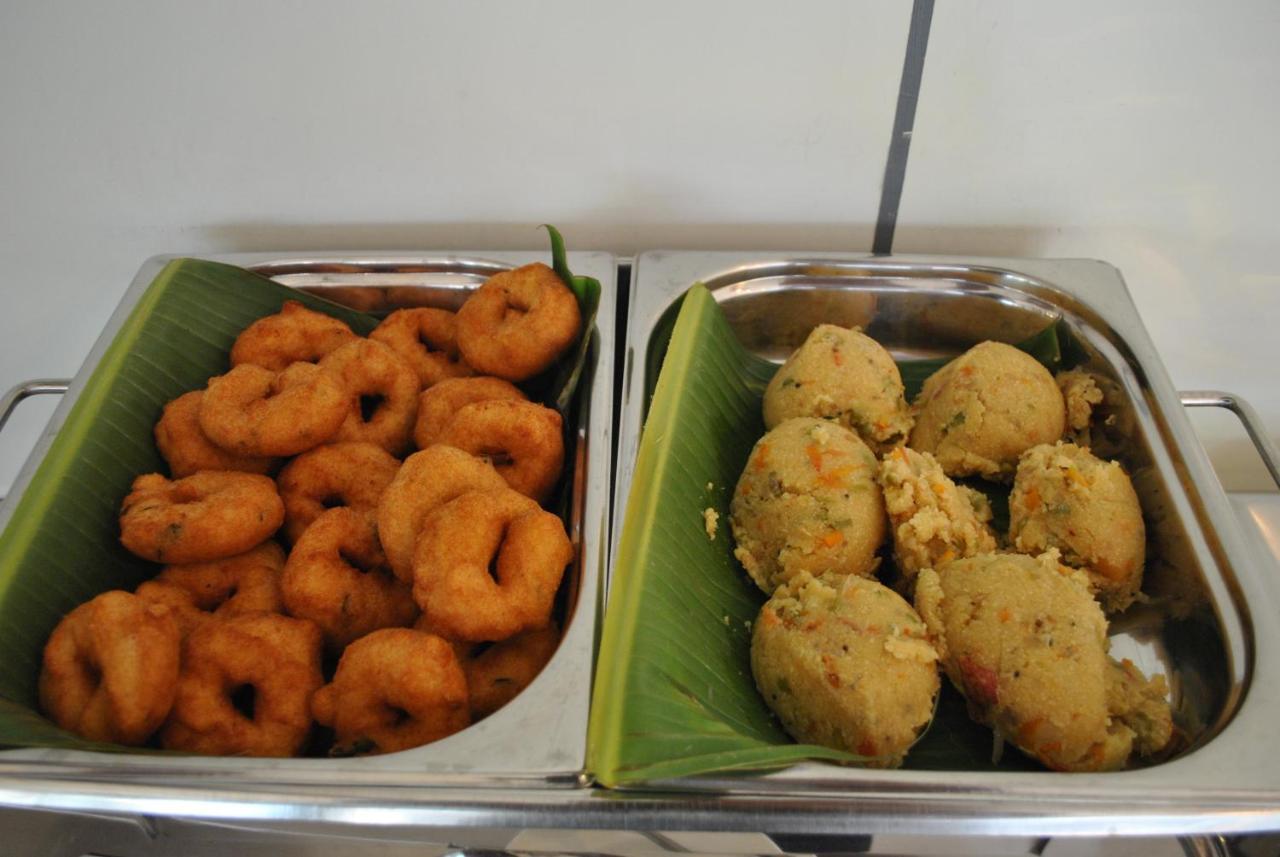 Daswal B&B Hotel Madikeri Ngoại thất bức ảnh