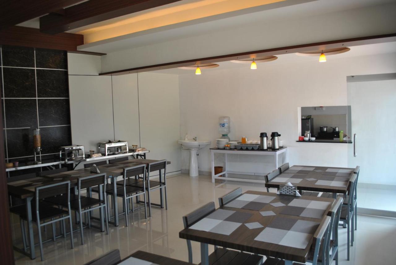 Daswal B&B Hotel Madikeri Ngoại thất bức ảnh