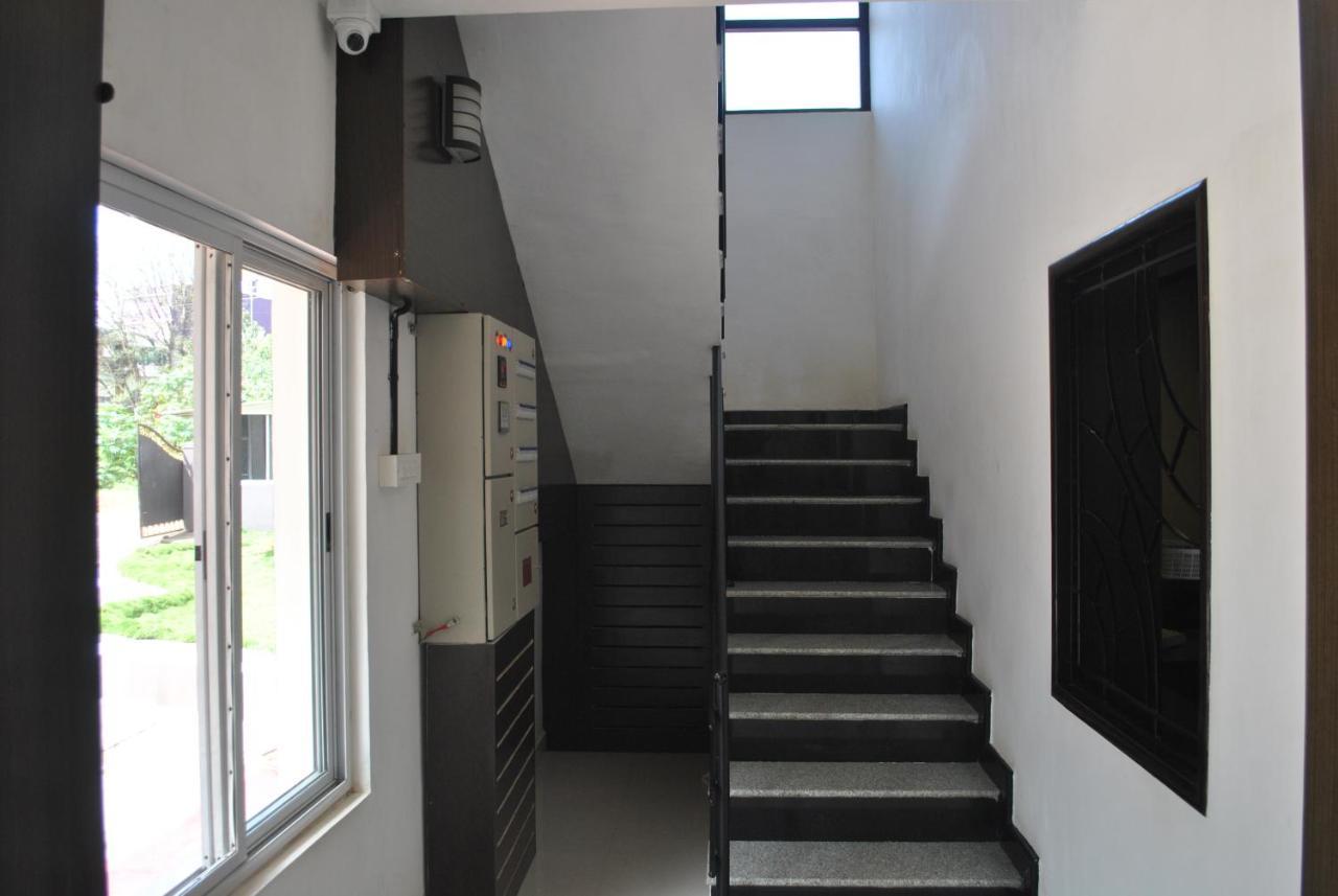 Daswal B&B Hotel Madikeri Ngoại thất bức ảnh