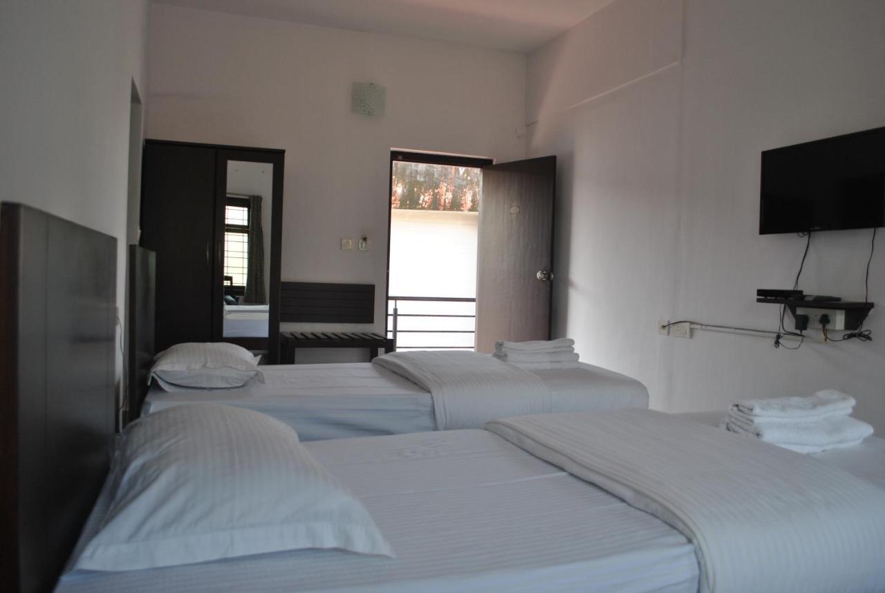 Daswal B&B Hotel Madikeri Ngoại thất bức ảnh