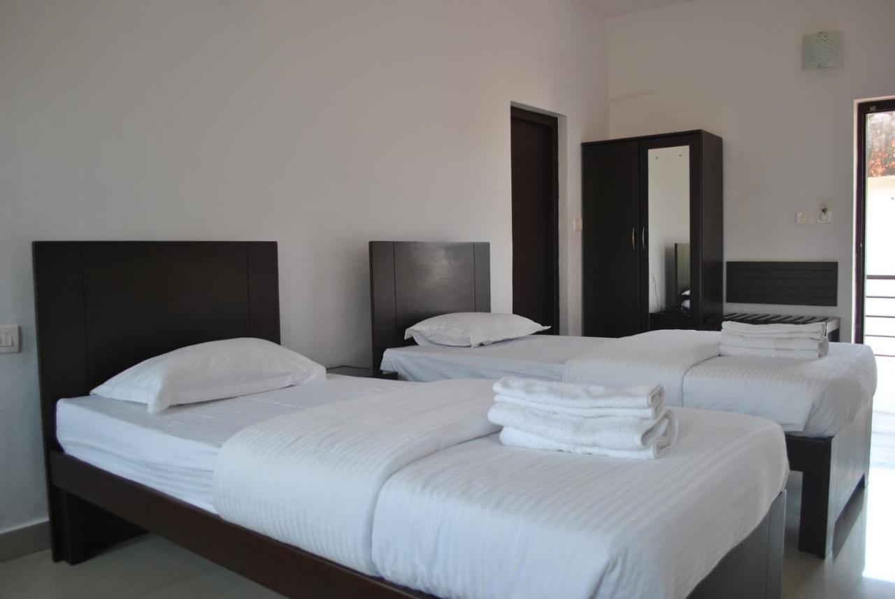 Daswal B&B Hotel Madikeri Ngoại thất bức ảnh
